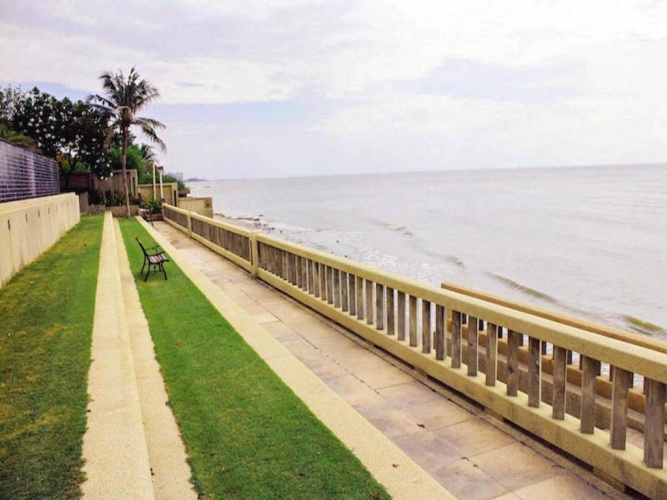 2 Bedrooms Apartment with balcony and with view