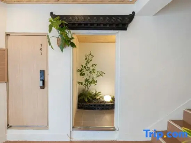 Stay105Haenggung Residence
