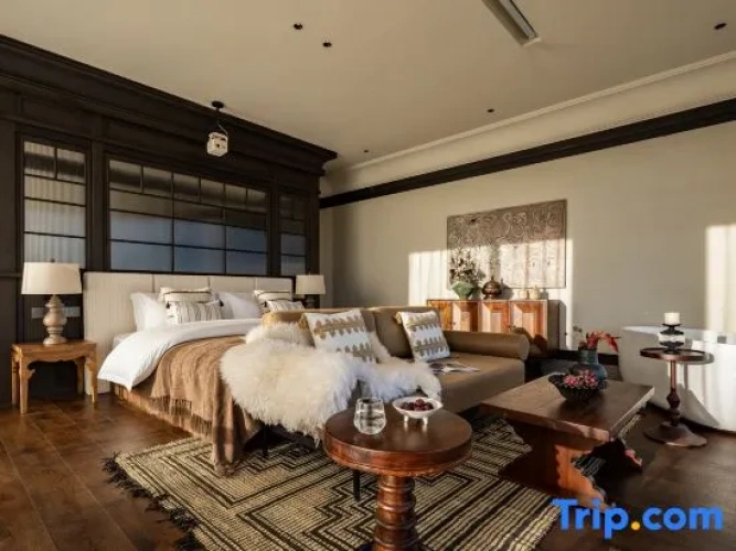 2 Bedrooms Suite