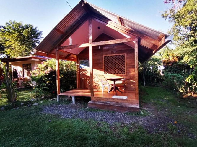 2 Bedrooms Cottage