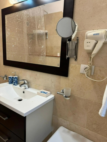 Phoenicia Suites