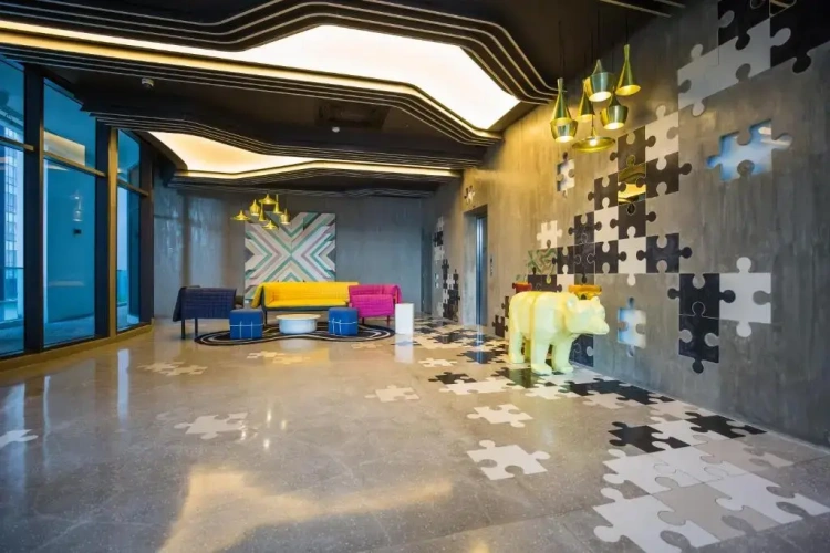 2 Bedrooms Apartment