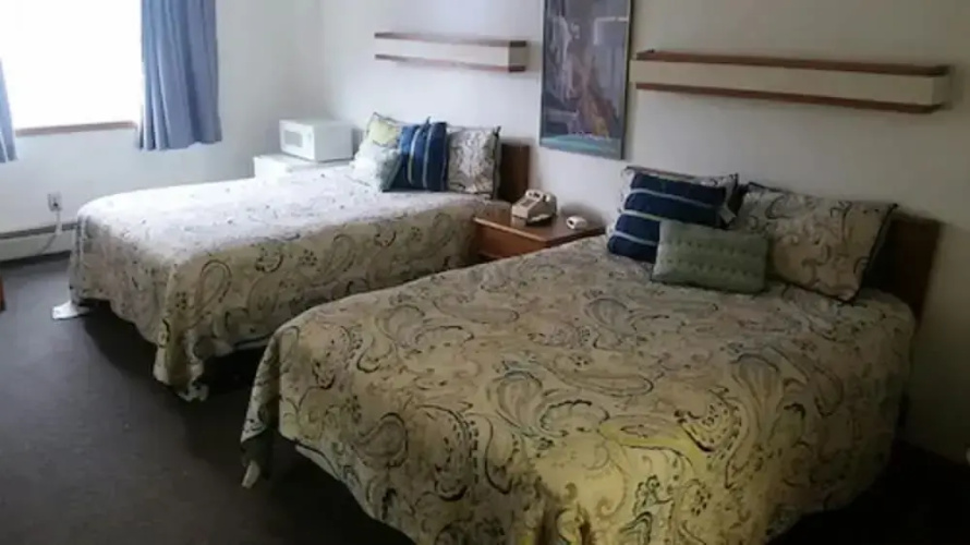 Marina Motel