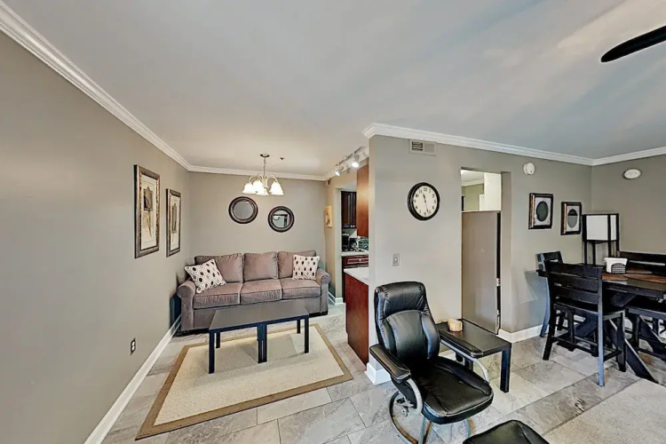 6182ndav 1 Bedroom Apts