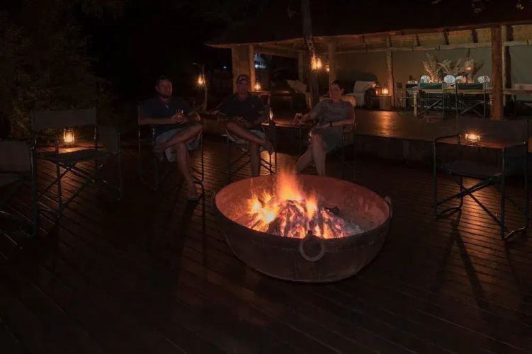 Nkwe Safari Lodge