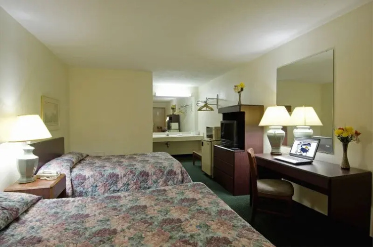 Americas Best Value Inn Columbus West
