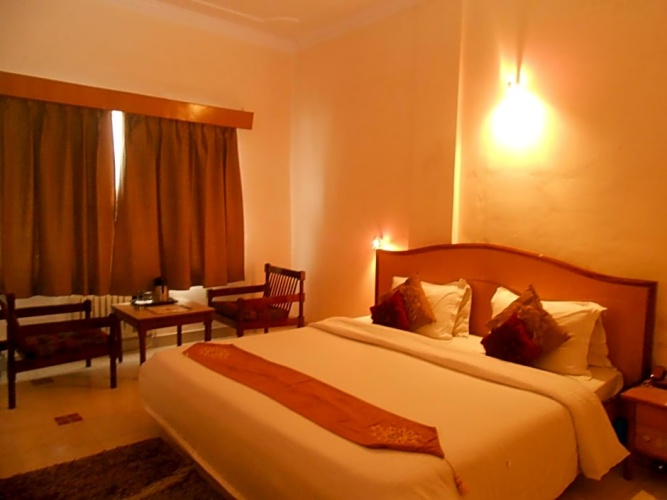 Standard Double Club room