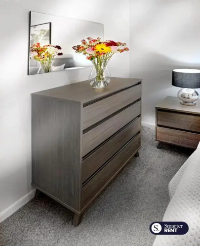 Maidenhead - 1 Bed Modern Flat - Private Entrance