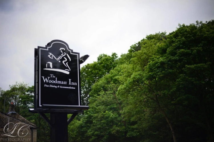 The Woodman Inn