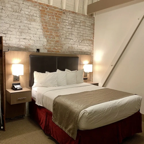 Premier Suite