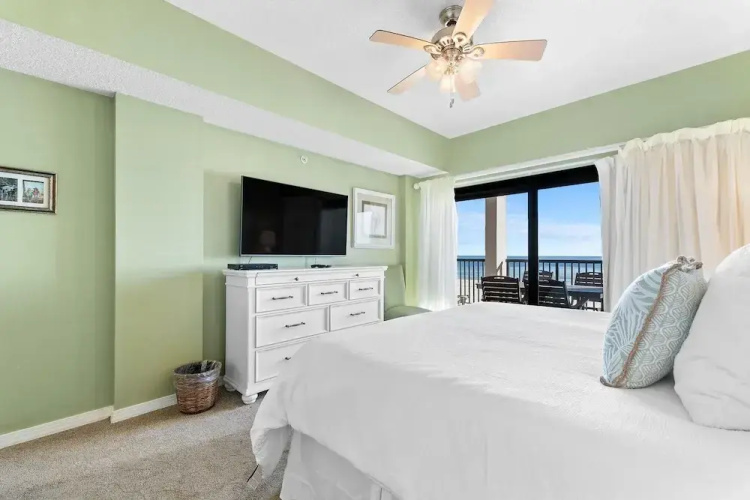 The Palms West 311