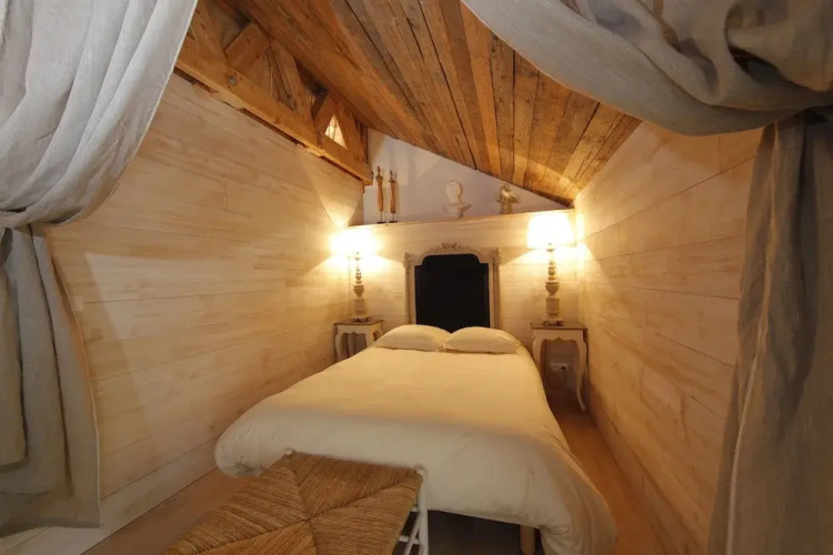 L'annexe du chateau des Girards