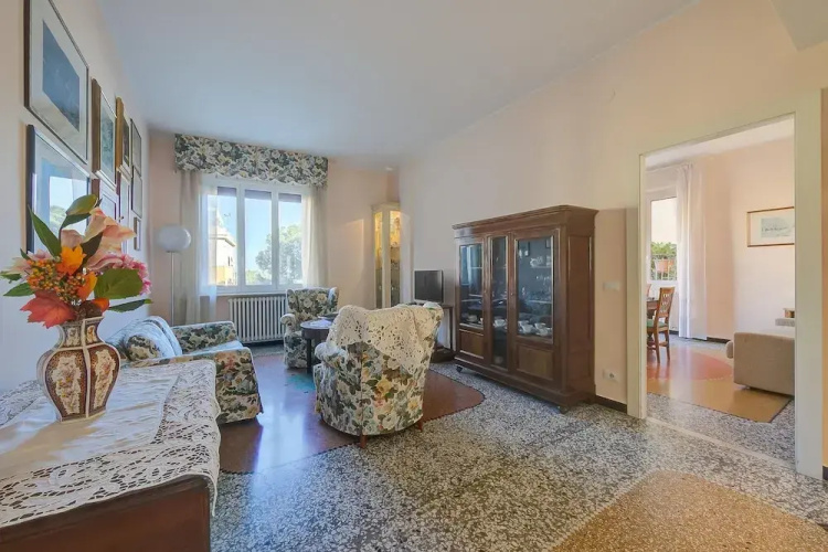 Sunrise Apartment Seaview
