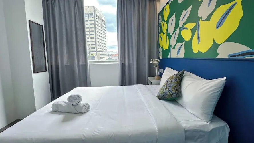 Traveller Ark Hotel & Bunks
