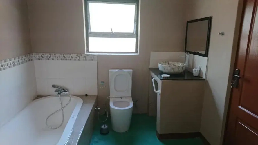 2 Bedrooms Cottage
