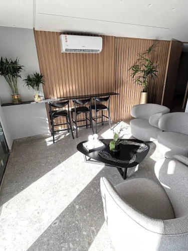 Melhores Flats - Piscina privativa