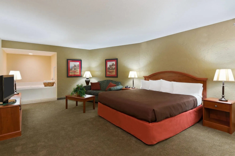 AmericInn Republic