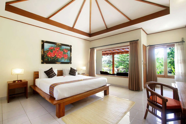 Puri Sari Beach Hotel
