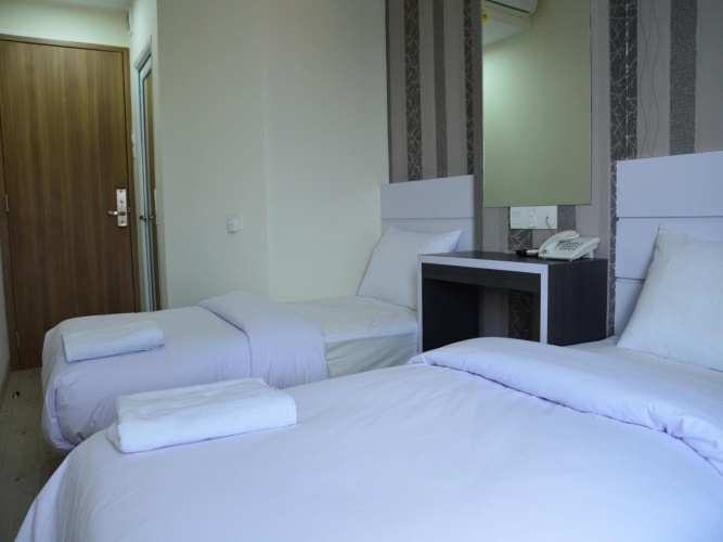 Standard Twin room