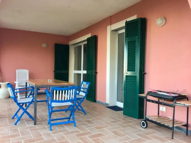 Apartment with sea view
