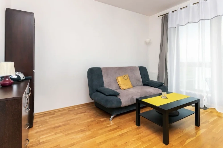 1 Bedroom Apartment with balcony
