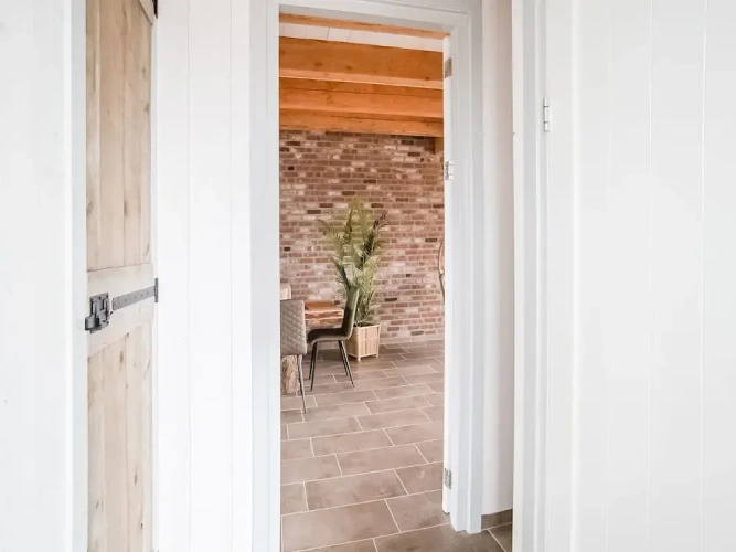 5 Bedrooms Classic Cottage