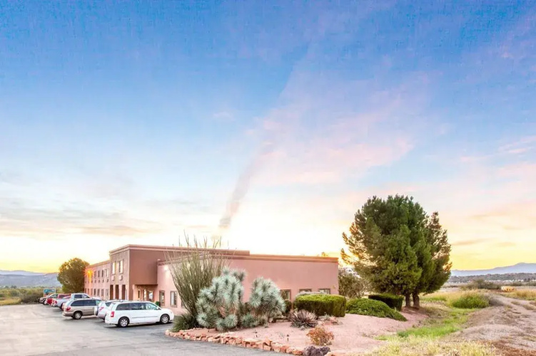 Super 8 Camp Verde AZ