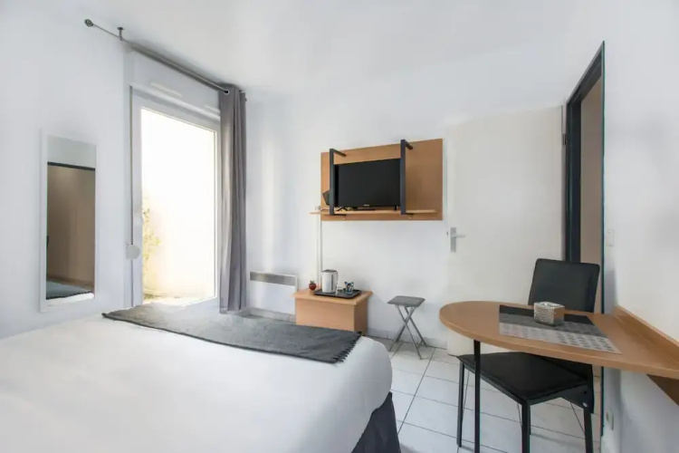 APPARTHOTEL Pythagore Tolbiac