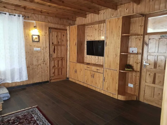 Heaven Inn Manali