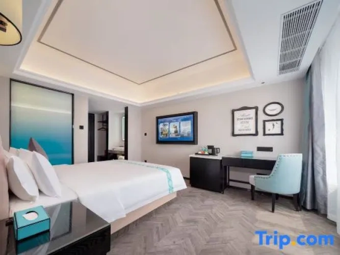 Standard Family Suite