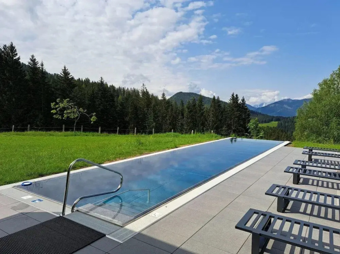 Chic Holiday Flat With Infinity Pool