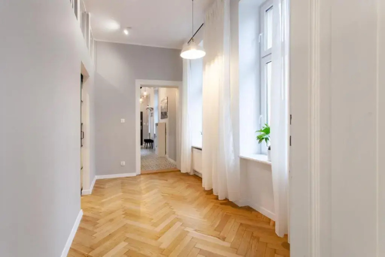 Victoria Apartment