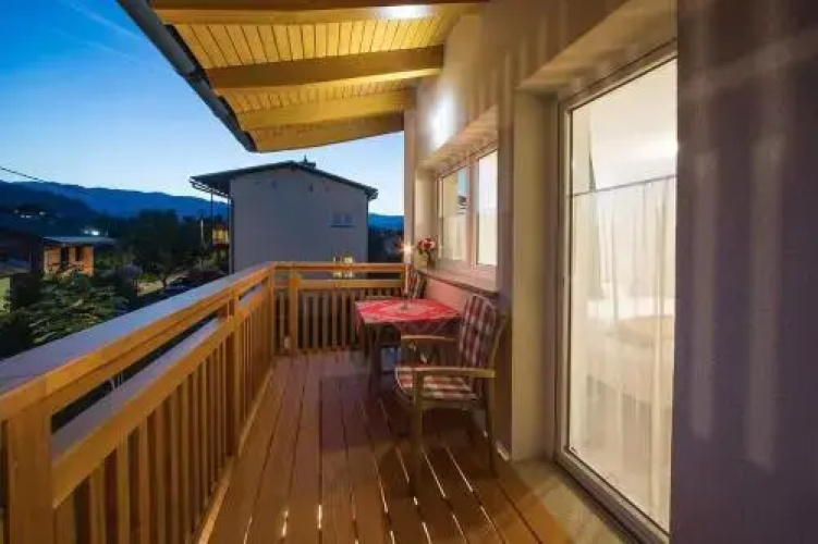 Apartment House Alp