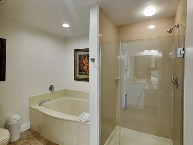 3 Bedrooms Studio