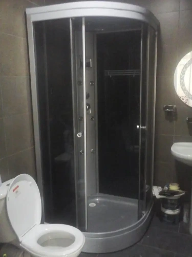 3 Bedrooms Apartment