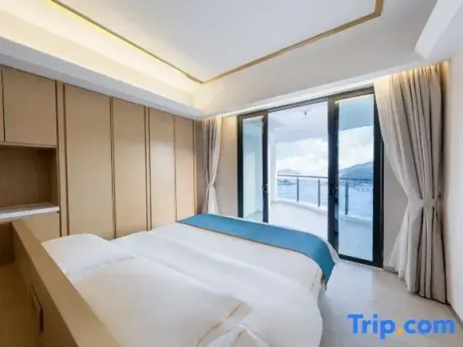 2 Bedrooms Penthouse Suite with ocean view