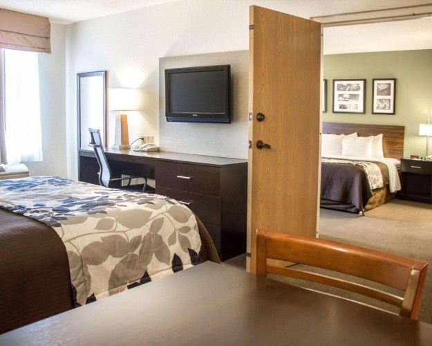 Quadruple Suite