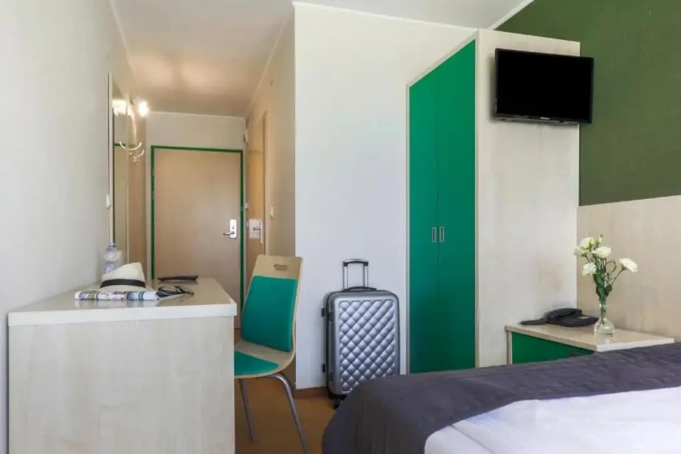 Standard Single room with view