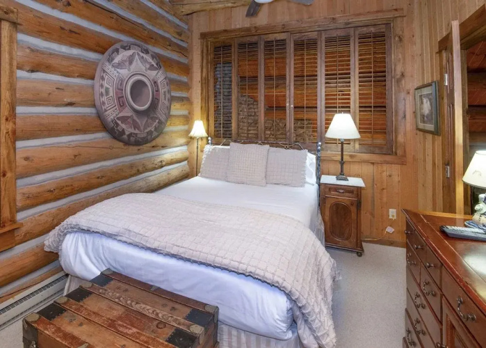 Timbercreek #8b 2 Bedroom Home by RedAwning