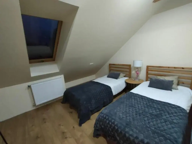 2 Bedrooms Apartment
