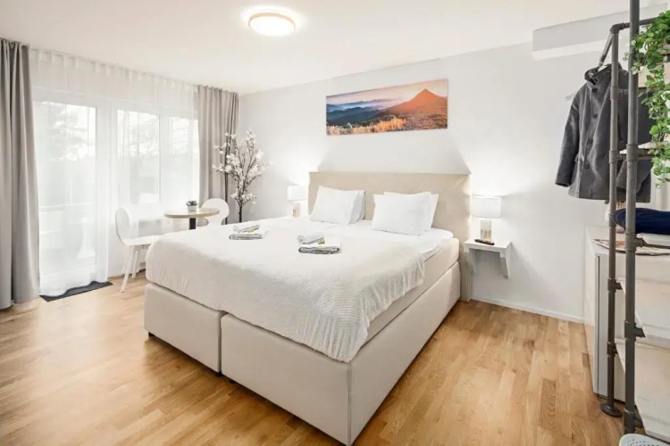 EH Apartments Mars