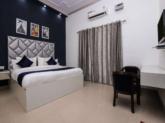 Capital O Noida Homestay 36