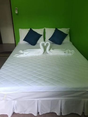 Oyo 1056 Hero Phuket