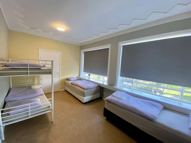 Hostel B47