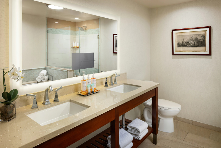 Catamaran Resort Hotel & Spa photo 10