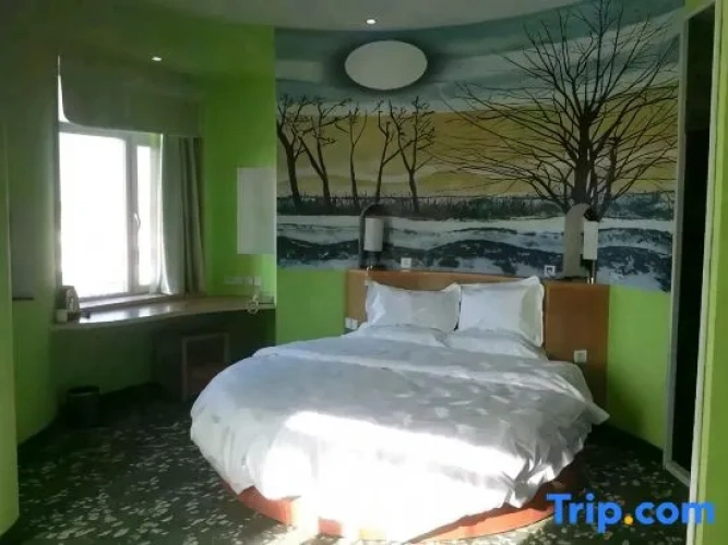 Deluxe Double Family Suite