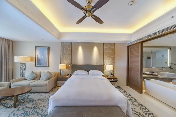 Doubletree By Hilton Hotel Haikou-Meilan
