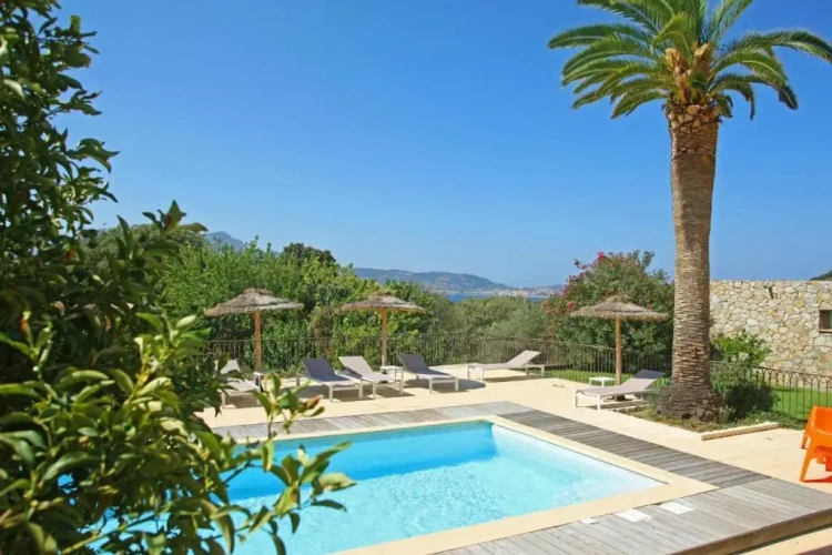 Twin Villa
