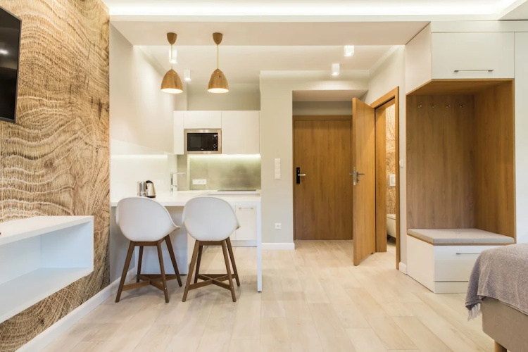Royal Hill Residence
