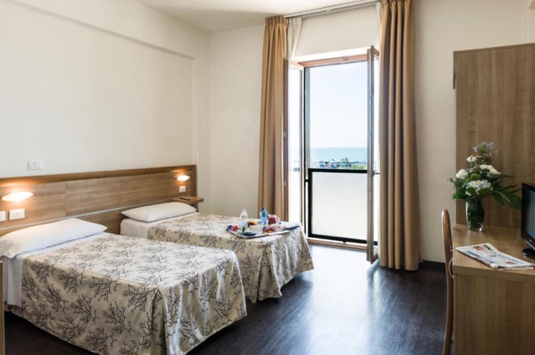 Superior Double room with sea view